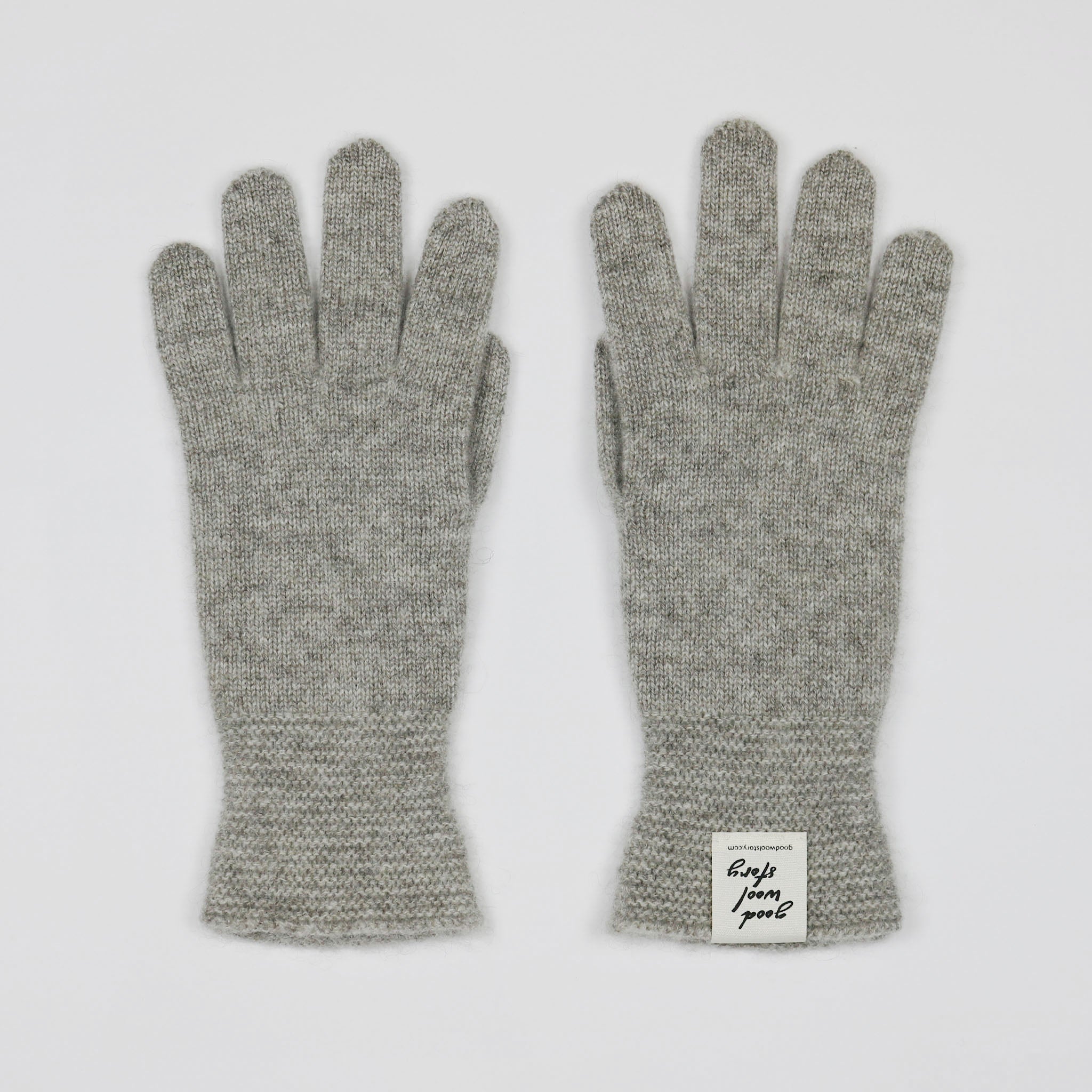 'Flow' gloves