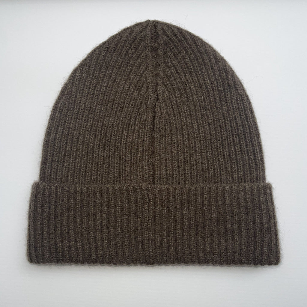'Peak' yak wool beanie