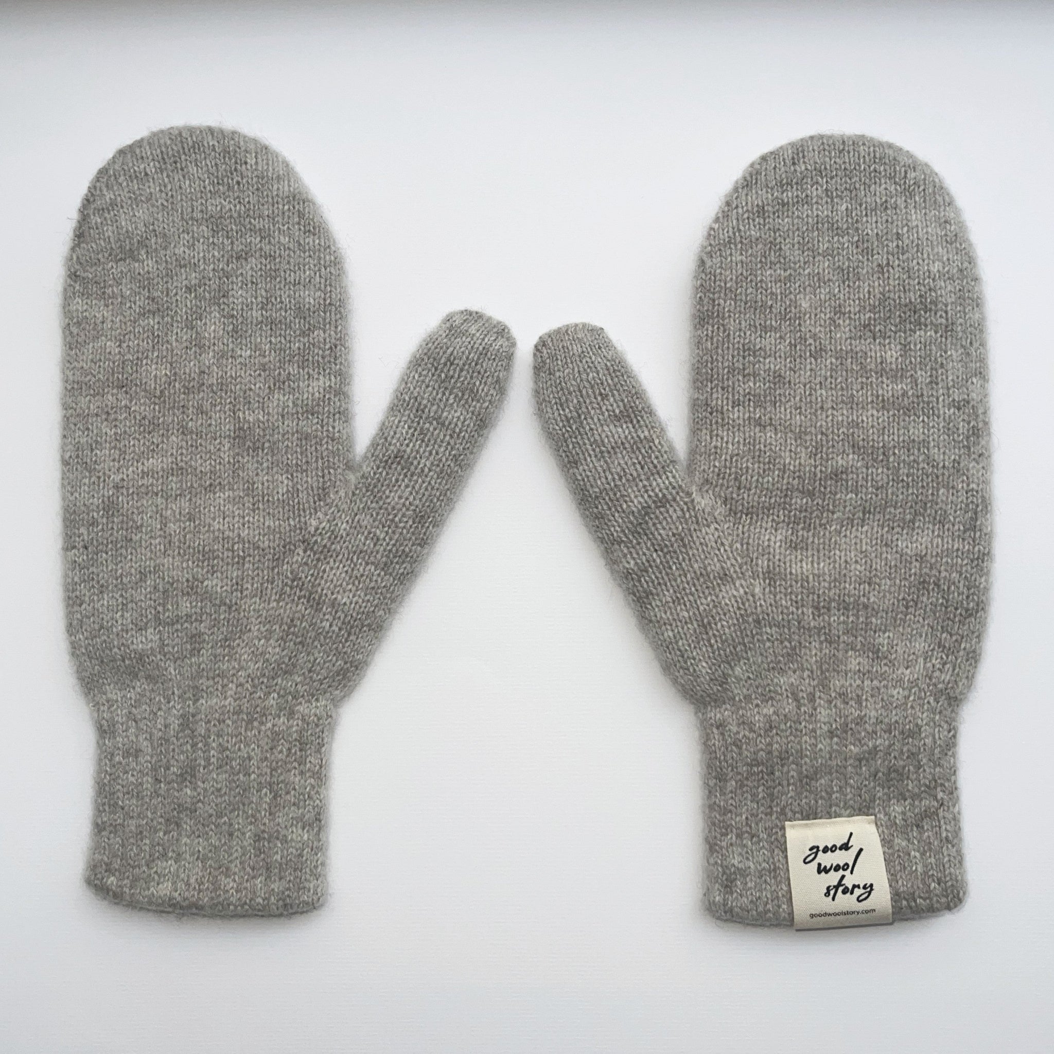 'Toasty' sheep wool mittens